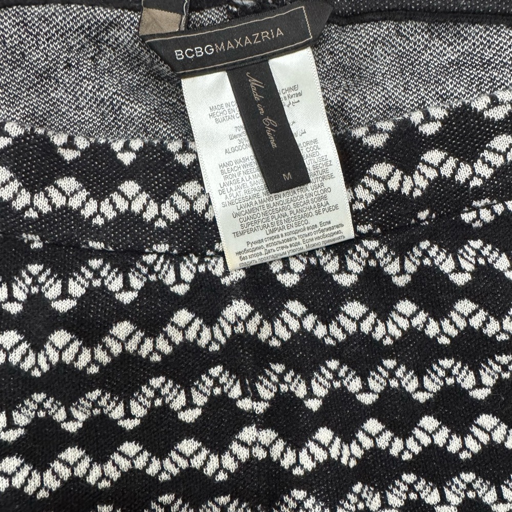 BCBGMAXAZRIA Women’s Black Knit Silk Blend Pants – Size M – Textured Pattern - Picture 6 of 7